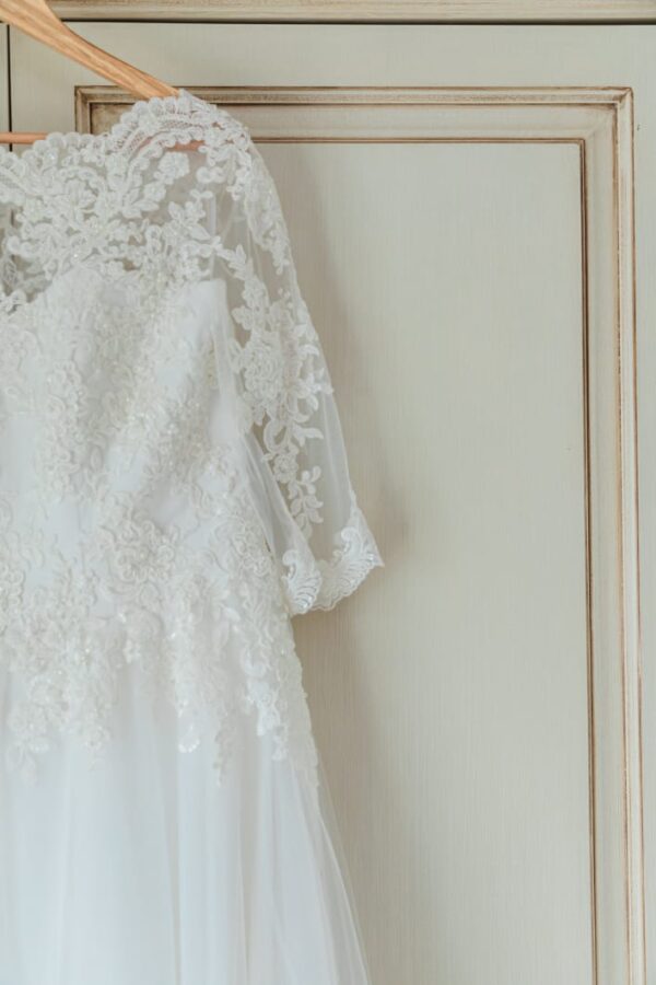 Skylah Designs Preloved Wedding Dress