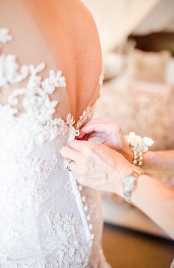 Robyn Roberts Bea Preloved Wedding Dress