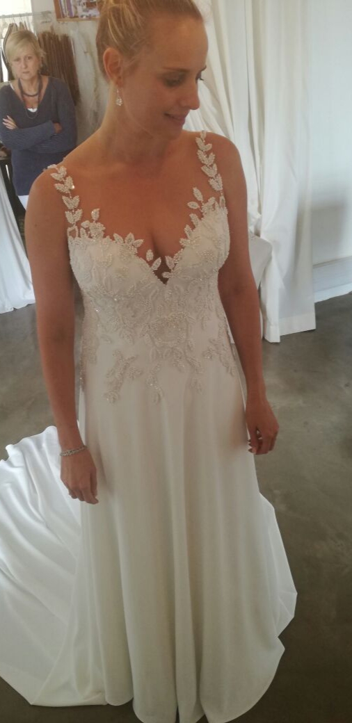 Julia Ferrandi Preloved Wedding Dress