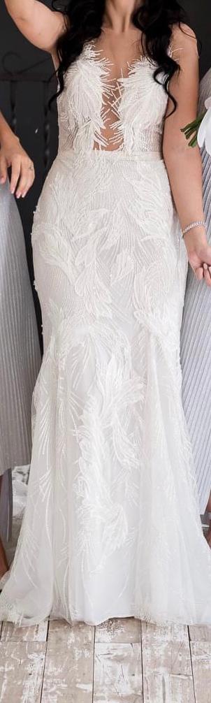 Milla Nova Preloved Wedding Dress