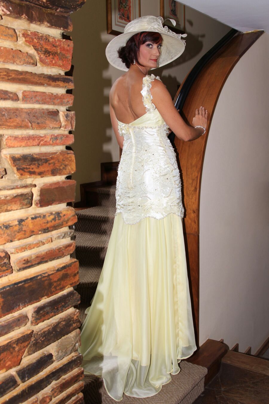 Custom-Design Preloved Wedding Dress