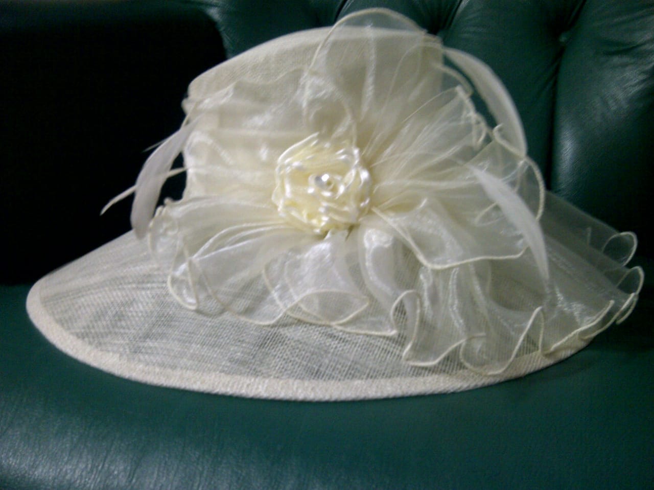 Custom-Design Preloved Wedding Dress