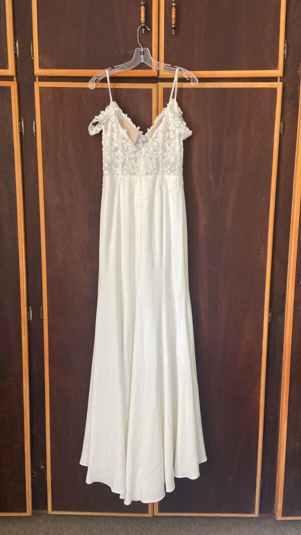 Bride & Co Preloved Wedding Dress