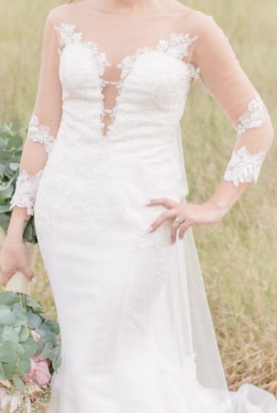 Daria Karlozi Preloved Wedding Dress
