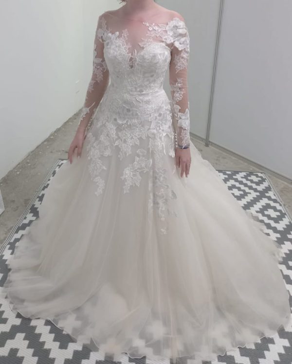 Enzoani Preloved Wedding Dress